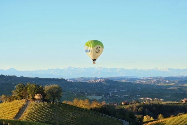 Giro in mongolfiera esclusivo su Barolo e le Langhe - immagine 9